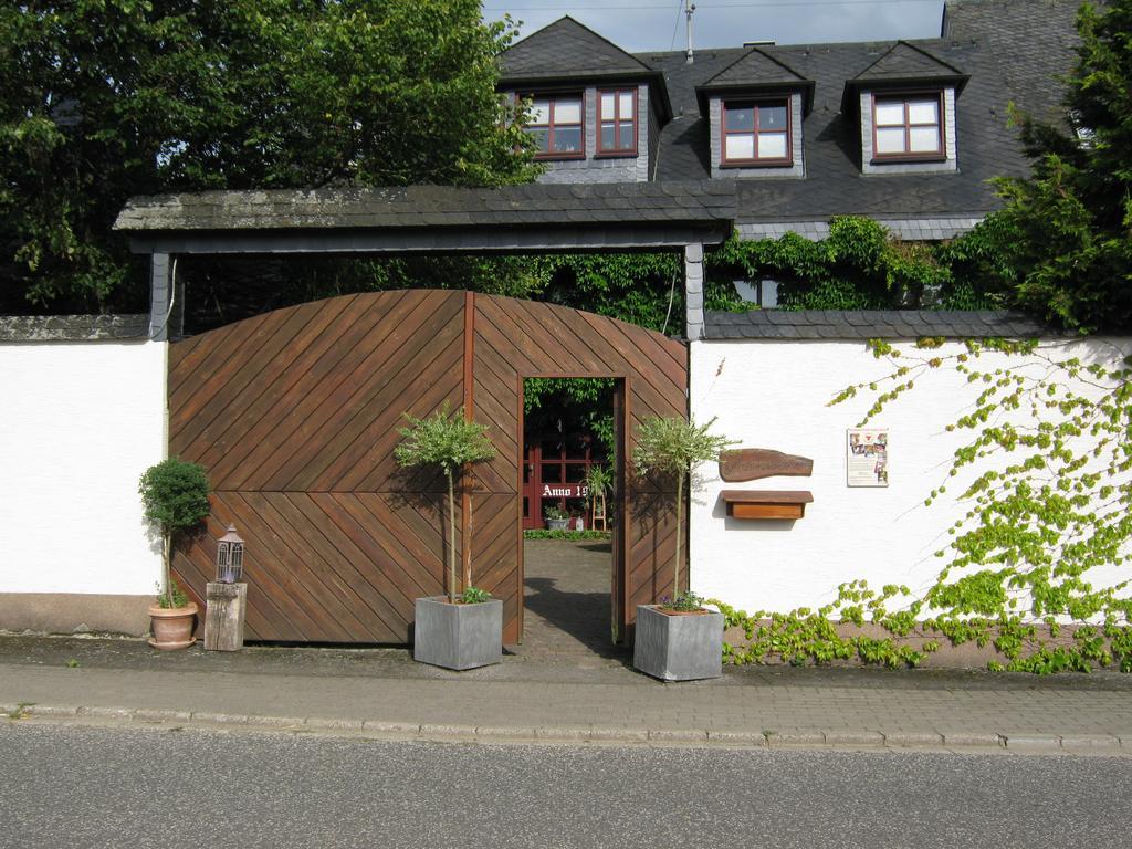 Stierstall-suite 2*